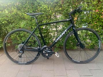Z.G.A.N GIANT ESCAPE RX €399 beschikbaar voor biedingen