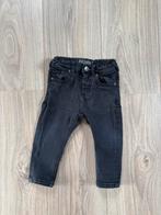 Zwarte ZARA skinny jeans - maat 80, Kinderen en Baby's, Babykleding | Maat 80, Broekje, Ophalen of Verzenden, Zo goed als nieuw