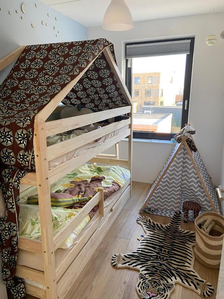 Hoogslaper met 2 bedden en 1 bedlade– voor max 3 kinderen, Kinderen en Baby's, Kinderkamer | Bedden, Gebruikt, 180 cm of meer