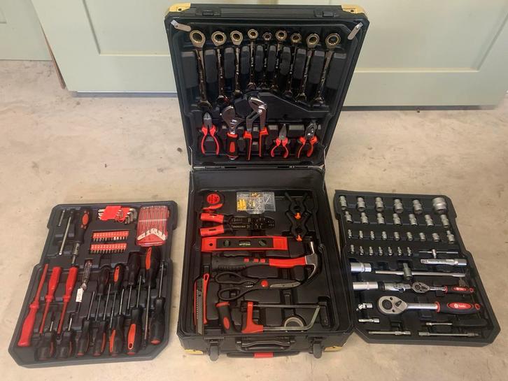 Gereedschapskoffer - Compleet en klaar voor gebruik!, Doe-het-zelf en Verbouw, Gereedschapskisten, Nieuw, Gevuld, Ophalen of Verzenden