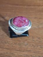 Zilveren ring met steen., Ophalen of Verzenden, Zo goed als nieuw, X, Dame