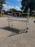 Steiger, Doe-het-zelf en Verbouw, Steigers, Ophalen, Zo goed als nieuw, Rolsteiger of Kamersteiger, 5 meter of hoger