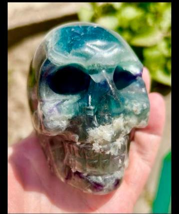 Prachtige wdelstenen en mineralen Skulls!! beschikbaar voor biedingen