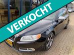 Volvo V70 2.5FT R-Design 230PK Automaat LEER / XENON / PDC /, Auto's, Volvo, Gebruikt, Zwart, 92 €/maand, Onderhoudsboekje