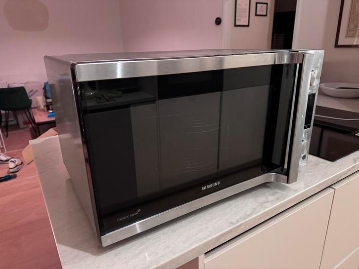 Samsung Combimagnetron MC457TDRCSR – werkt uitstekend!, Witgoed en Apparatuur, Magnetrons, Zo goed als nieuw, Vrijstaand, Combimagnetron