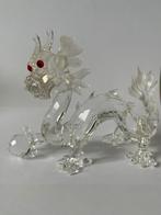 Swarovski SCS 1997 Dragon met doos, certificaat & display, Verzamelen, Swarovski, Ophalen, Zo goed als nieuw, Figuurtje