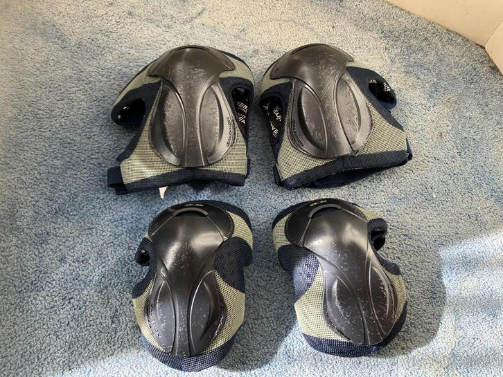 Beschermsetje voor schaatsen, skaten etc - Maat L/XL, Sport en Fitness, Skeelers, Zo goed als nieuw, Bescherming, Salomon, Dames