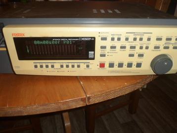 Fostex D824   8 sporen recorder beschikbaar voor biedingen