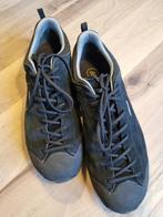 Zwarte lage wandelschoenen met Vibram zool - maat 47, Asolo, Ophalen of Verzenden, Zo goed als nieuw, Wandelschoenen of Bergschoenen