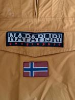 Napapijri Damesjas - Maat M - Geel, Ophalen of Verzenden, Zo goed als nieuw, Maat 48/50 (M), Geel