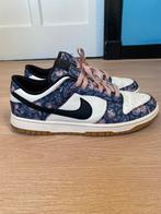 Nike Dunk Low NBY Paisley Black maat 44, Ophalen of Verzenden, Zo goed als nieuw, Sneakers of Gympen, Nike