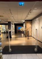 Alarmpoortjes Winkel -, Ophalen