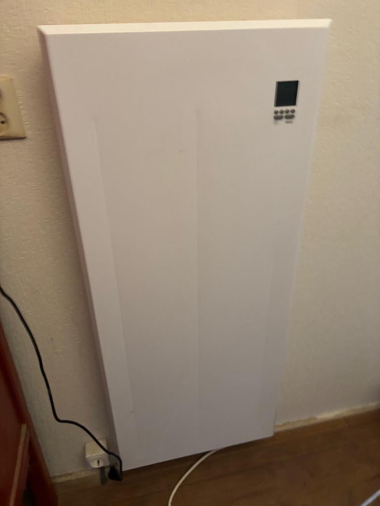 elektrische radiators, Doe-het-zelf en Verbouw, Verwarming en Radiatoren, Ophalen, 30 tot 80 cm, Kachel, Zo goed als nieuw