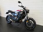 Yamaha XSR 700 ABS NIEUWSTAAT! EXTRAS (bj 2019), Motoren, Motoren | Yamaha, Bedrijf, 3 cilinders, Toermotor, 689 cc