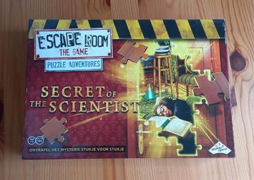 Escape Room The Game Secrets of the scientist beschikbaar voor biedingen