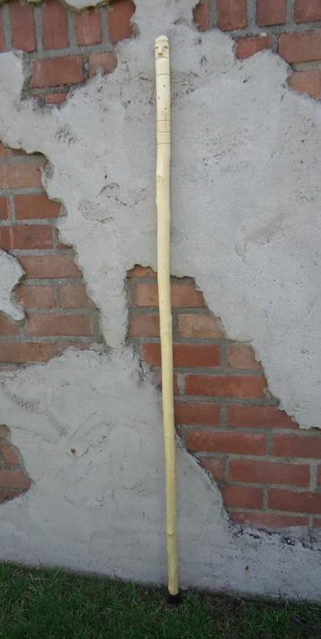 Lange WANDELSTOK - Camino staf - uniek hout snijwerk (8) beschikbaar voor biedingen