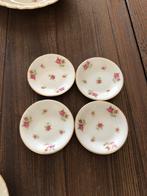 4 prachtige schaaltjes, Antiek en Kunst, Antiek | Servies compleet, Ophalen of Verzenden