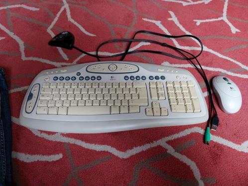 Logitech Multimedia keyboard, muis en wireless receiver, Computers en Software, Toetsenborden, Gebruikt, Qwerty, Draadloos, Ophalen of Verzenden