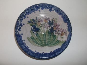 Handgemaakt Aardewerk Schaaltje, Hasely Pottery, Engeland beschikbaar voor biedingen