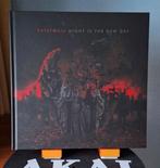 NIGHT IS THE NEW DAY cd - dvd-10 inch vinyl deluxe art-book, Ophalen of Verzenden, Zo goed als nieuw