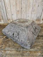 oude poer,kandelaar ``WOONWINKEL RUSTIEK``, Ophalen of Verzenden