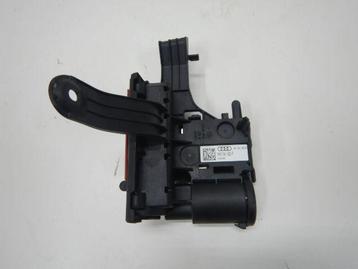 Audi A4 8W Stroomverdeler 8W0941823F beschikbaar voor biedingen