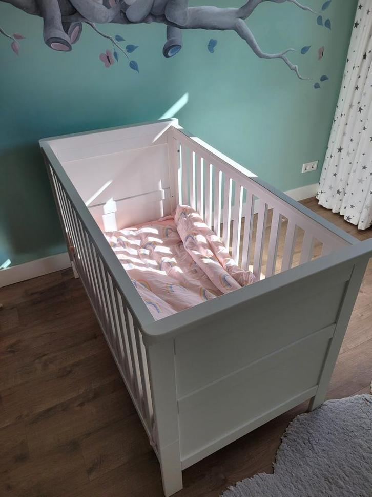 Twee Kidsmill doorgroei ledikanten 140x70 voor tweeling, Kinderen en Baby's, Babywiegjes en Ledikanten, Gebruikt, Ledikant, Ophalen