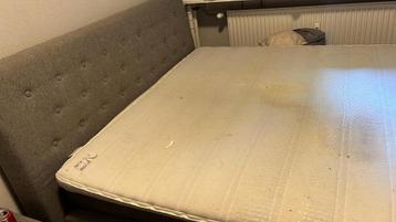 boxspring gratis 160 bij 200