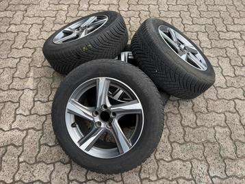 WINTERBANDEN: Volvo V40/V60 Vredestein Wintrac 205/60/R16 beschikbaar voor biedingen