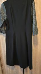 Jurek, Ophalen of Verzenden, Zo goed als nieuw, Boven de knie