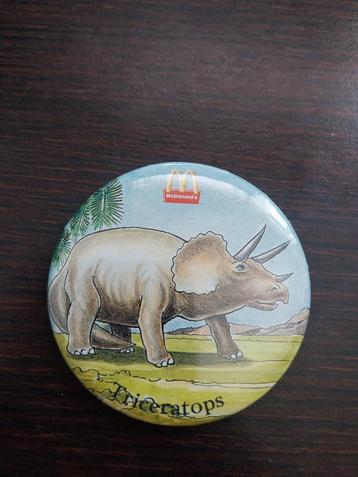 button McDonald's  Triceratops beschikbaar voor biedingen