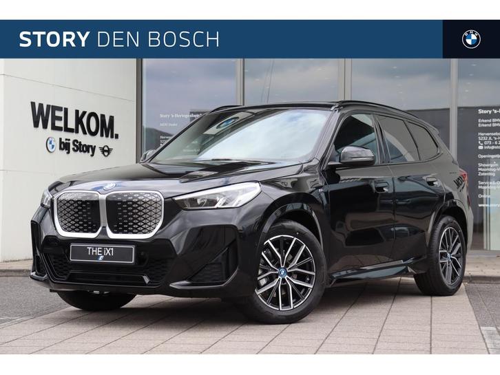 BMW iX1 eDrive20 M Sport / Panoramadak / Sportstoelen / Acht, Auto's, BMW, Bedrijf, Te koop, iX1, Achteruitrijcamera, Alarm, Isofix