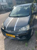 Daihatsu YRV 1.3 S 2005 Zwart, Auto's, Daihatsu, 4 cilinders, 4 stoelen, Zwart, Origineel Nederlands
