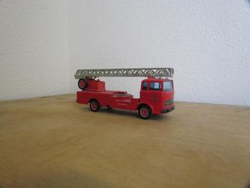 Mercedes Brandweer Model 1/55 Solido Nummer 358 beschikbaar voor biedingen