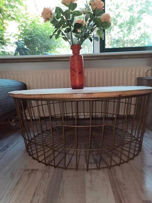 Mooie salontafel houten blad met metalen draad, Huis en Inrichting, Tafels | Salontafels, Minder dan 50 cm, 50 tot 100 cm, 50 tot 100 cm