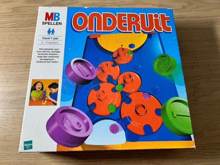Onderuit! MB Oude versie, Hobby en Vrije tijd, Gezelschapsspellen | Bordspellen, Gebruikt, Ophalen of Verzenden