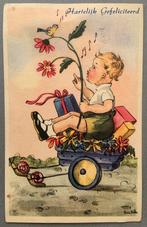 Mooie  kinderkaart,jongen met slakken Illustrator, Ophalen of Verzenden, 1940 tot 1960, Kinderen