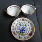 Kopjes 2 stuks  uit China En een schotel, Ophalen of Verzenden
