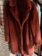 Bruine / oranje faux fur jas - Maat M, Ophalen of Verzenden, Zo goed als nieuw, Maat 38/40 (M), Bruin