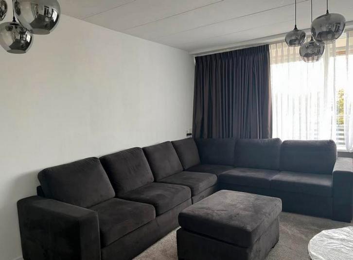 Velvet bank, Huis en Inrichting, Banken | Complete zithoeken, Gebruikt, Stof, Ophalen