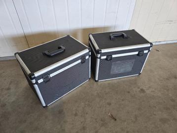 2x flightcase voor platte LED pars beschikbaar voor biedingen