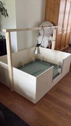Werpkist te koop, Dieren en Toebehoren, Hondenhokken, Ophalen, Zo goed als nieuw, 110 cm of meer, Minder dan 65 cm