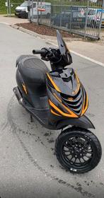 Piaggio zip 80cc, Fietsen en Brommers, Scooters | Piaggio, Benzine, Maximaal 45 km/u, Gebruikt, Ophalen of Verzenden