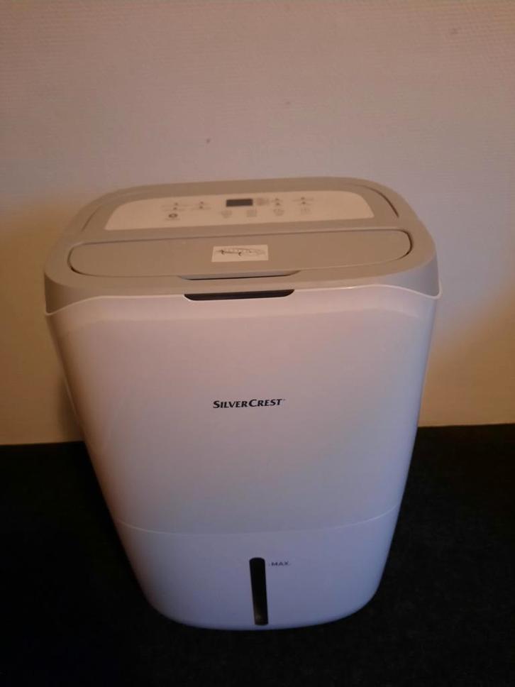 SilverCrest Luchtontvochtiger - Goed Werkend, Witgoed en Apparatuur, Luchtbehandelingsapparatuur, Gebruikt, Luchtontvochter, Ophalen of Verzenden