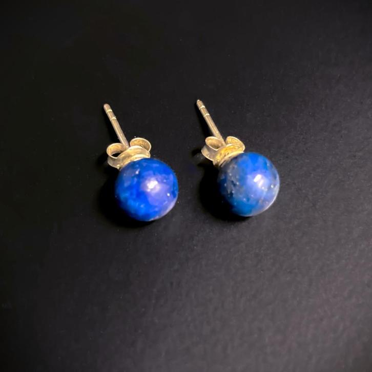 5 paar oorknopjes - sodaliet, schelp, emaille, resin, Sieraden, Tassen en Uiterlijk, Oorbellen, Gebruikt, Knopjes of Stekers, Overige materialen