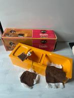 Sindy bad ligbad met doos, Verzamelen, Poppenhuizen en Toebehoren, Ophalen of Verzenden, Zo goed als nieuw, Poppenhuis