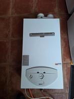 Propaan bad geiser, Doe-het-zelf en Verbouw, Geisers en Boilers, Minder dan 20 liter, Ophalen of Verzenden, Zo goed als nieuw