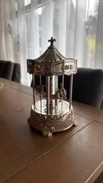 Carrousel zwaar verzilverd paarden muziek doos merk sanyo, Ophalen of Verzenden