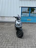 Piaggio zip 100c 4T met begrenzer, Fietsen en Brommers, Scooters | Piaggio, Ophalen, Maximaal 45 km/u, Zip, Zo goed als nieuw