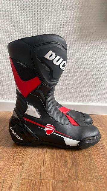 Ducati motorlaarzen in nieuwstaat maat 45 beschikbaar voor biedingen